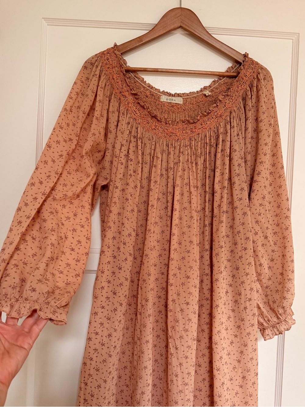 Doen Orchid Nightgown in Rose Windswept Floral Sz small - Picture 6 of 14